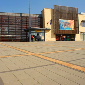 Győr je historické maďarské mesto 25km od Veľkého Medera