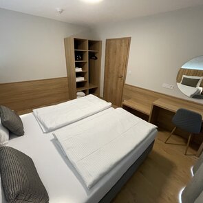 Spirit apartments ***