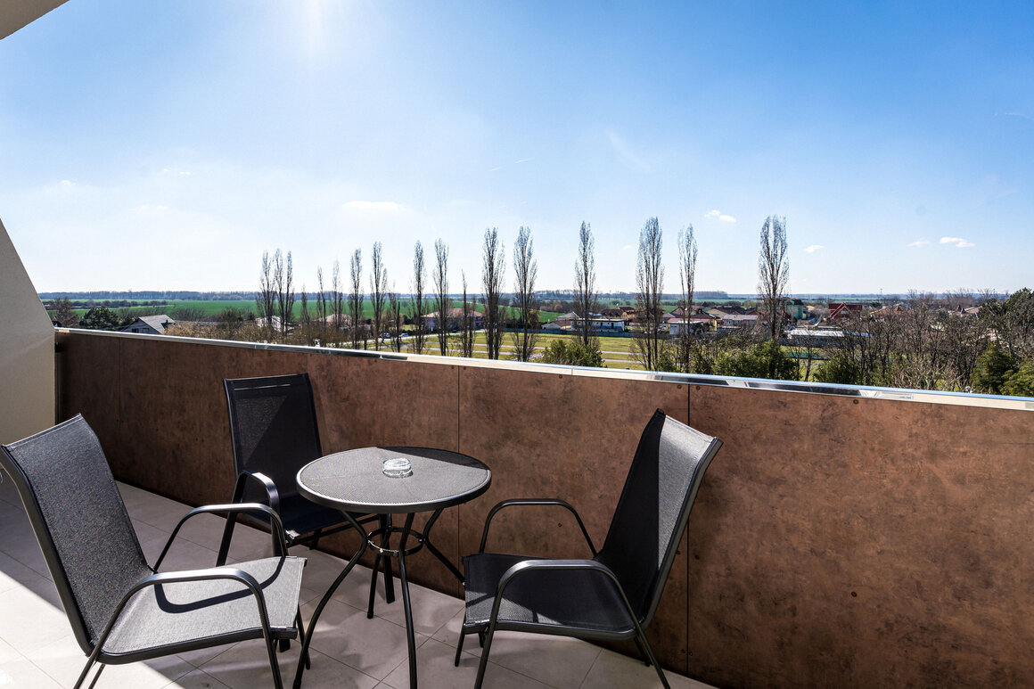 Spirit apartments ***