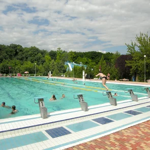 Termální lázně Hotel Thermal Varga *** Veľký Meder