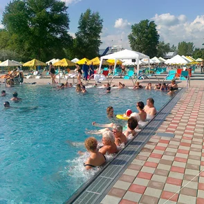 Termální lázně Štúrovo aquapark koupaliště wellness