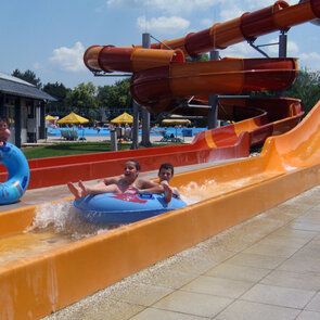 Termální lázně Štúrovo aquapark koupaliště wellness