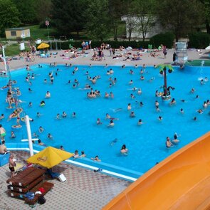 Termální lázně Štúrovo aquapark koupaliště wellness