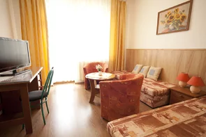 Veľký Meder hotely, Hotel Thermal Varga ***